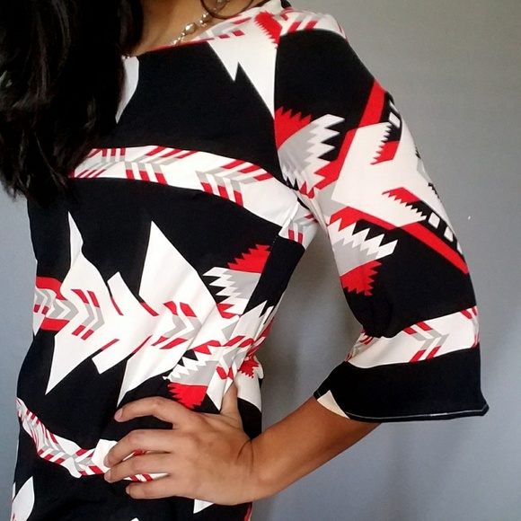 BLACK RED WHITE TUNIC SHIFT DRESS - Picture 5 of 8